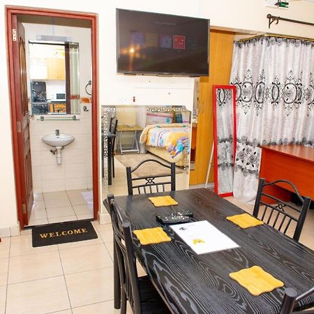 Mercy-Phillips Apartments Located At Eagle Tower Building Nairobi City Centre מראה חיצוני תמונה