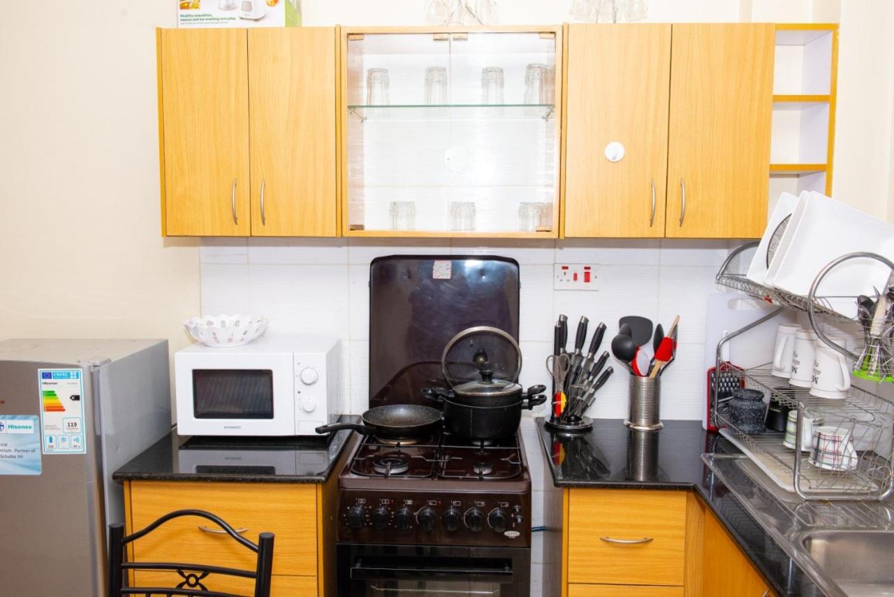 Mercy-Phillips Apartments Located At Eagle Tower Building Nairobi City Centre מראה חיצוני תמונה
