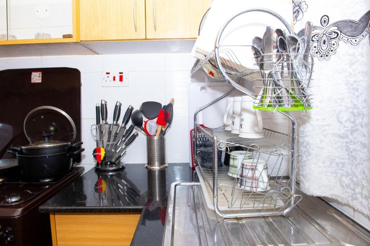 Mercy-Phillips Apartments Located At Eagle Tower Building Nairobi City Centre מראה חיצוני תמונה