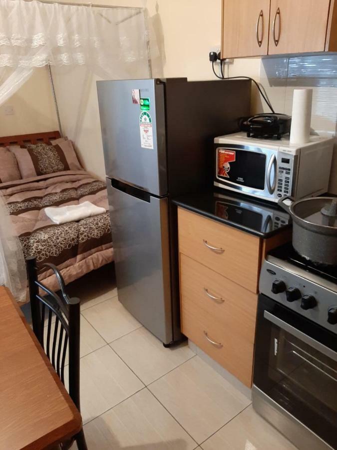 Mercy-Phillips Apartments Located At Eagle Tower Building Nairobi City Centre מראה חיצוני תמונה