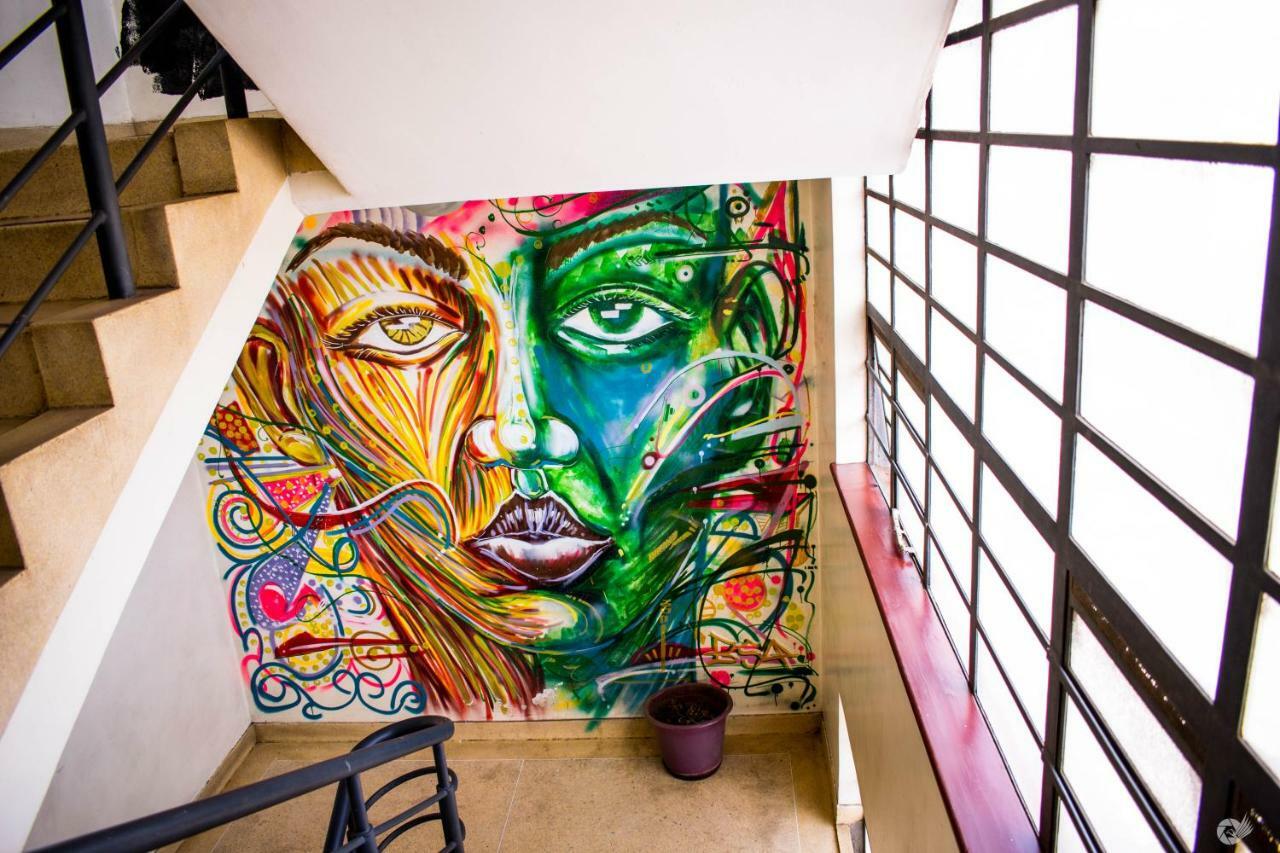 Mercy-Phillips Apartments Located At Eagle Tower Building Nairobi City Centre מראה חיצוני תמונה