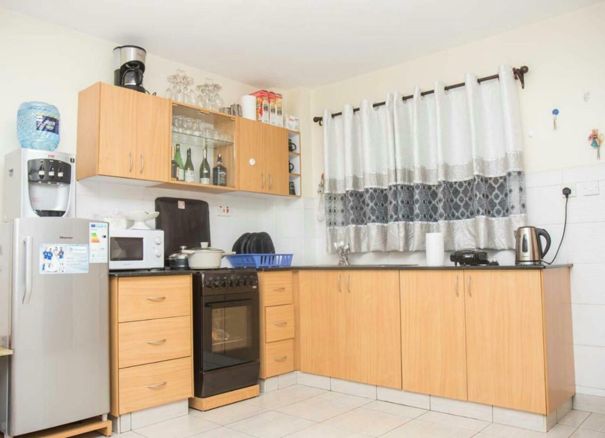 Mercy-Phillips Apartments Located At Eagle Tower Building Nairobi City Centre מראה חיצוני תמונה