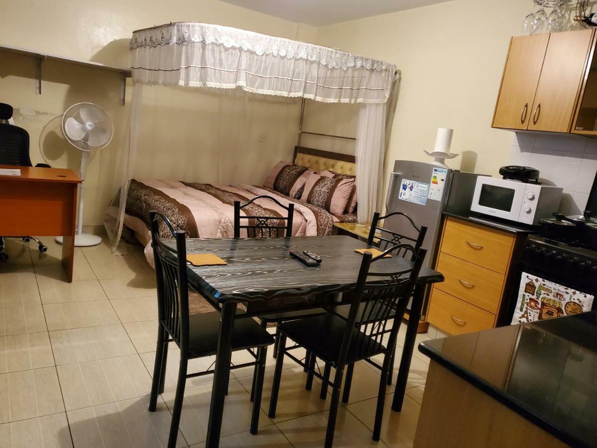 Mercy-Phillips Apartments Located At Eagle Tower Building Nairobi City Centre מראה חיצוני תמונה